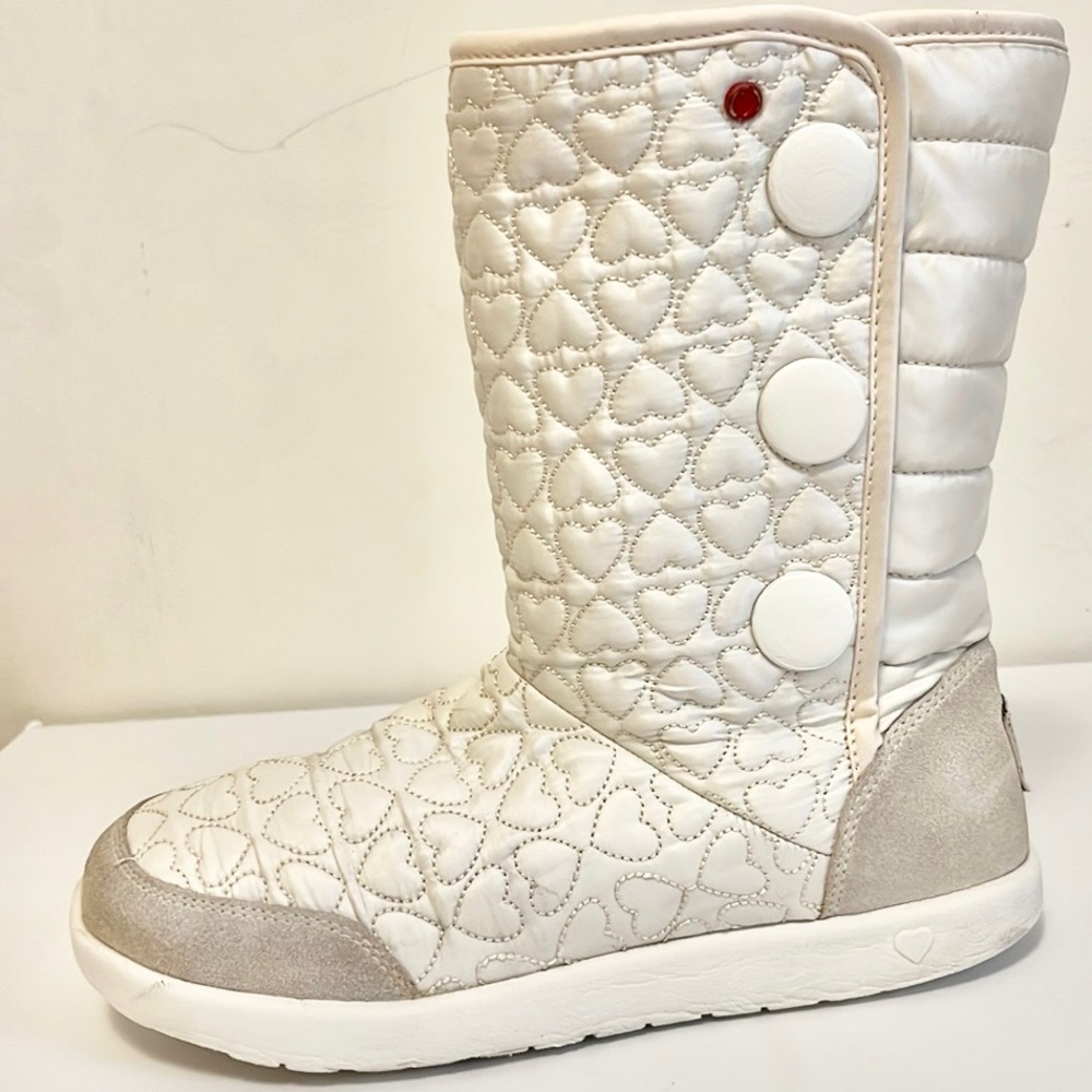 Ugg Ivory I Heart Puff Quilted Wool Lining 9 Inch Tall Boots 4Y Womens 6.5